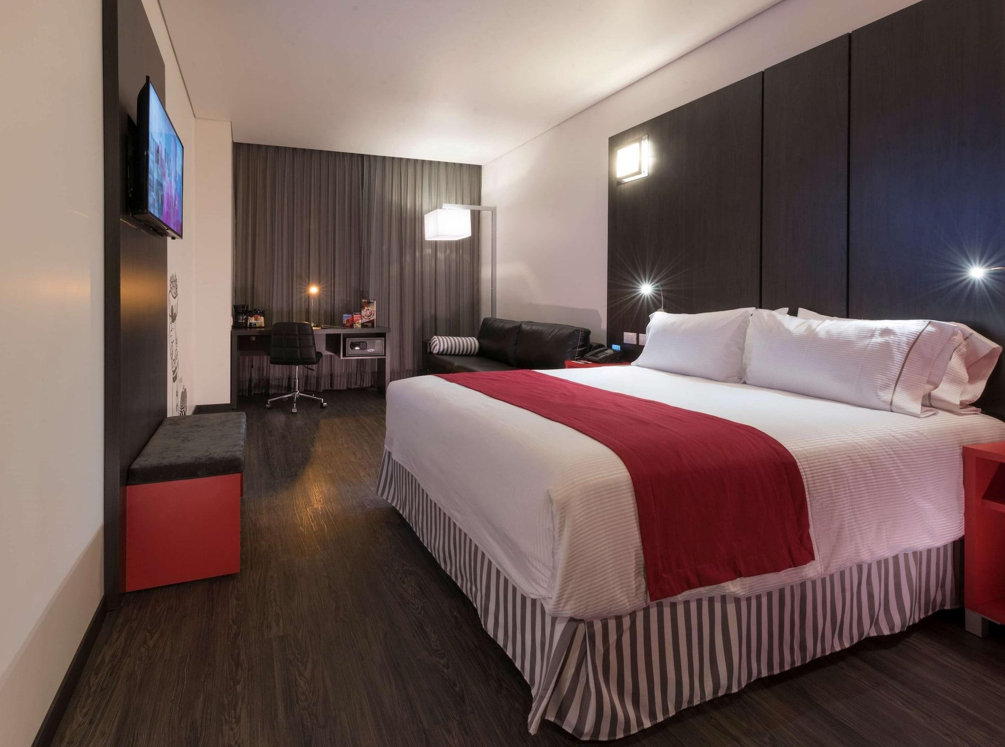 Ramada Encore By Wyndham Guadalajara Sur Palomar Exteriér fotografie