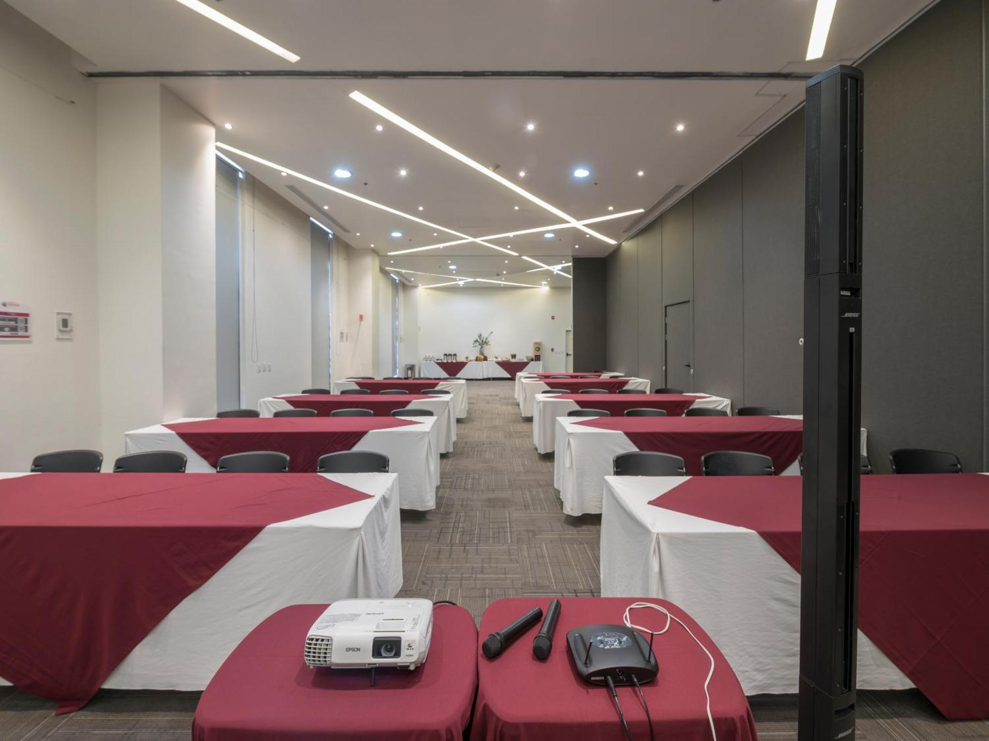 Ramada Encore By Wyndham Guadalajara Sur Palomar Exteriér fotografie